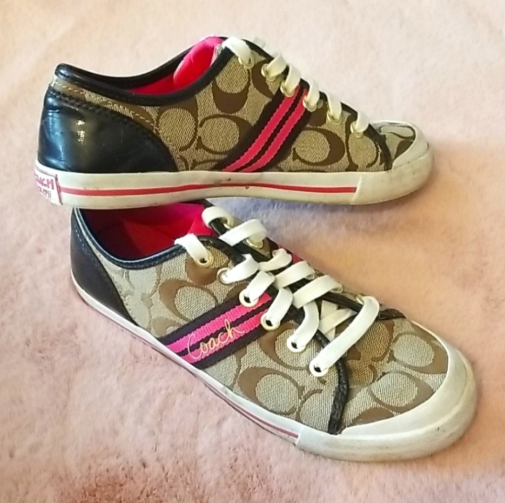 Coach Women's Shoes Size 6